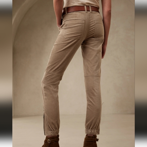 Cream Corduroy Utility pant, Banana Republic, size 8L - Picture 6 of 6